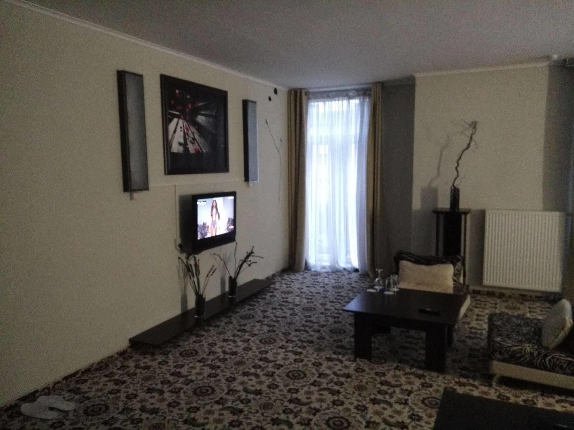 كالينيجراد Apartamenty Na Borodinskoi المظهر الخارجي الصورة